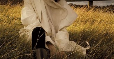 PJ Harvey - Grow Grow Grow
