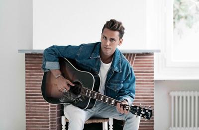Bastian Baker - Charlie from Sydney