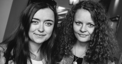 Elsa & Emilie - Everybody Knows