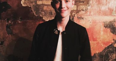 Greyson Chance - Nobody