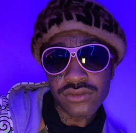 Lil Tracy - Show No Teeth