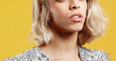 Bilal Hassani - Jaloux