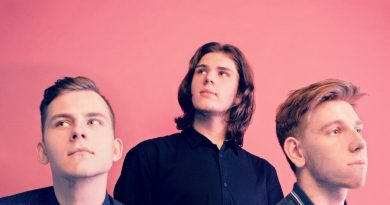 Исток - Привет