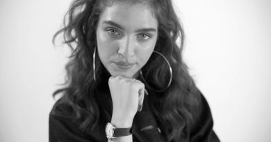 Mae Muller - Drama