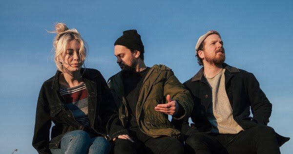 Men I Trust - Numb