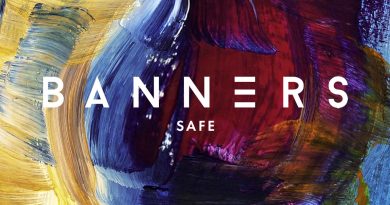 BANNERS - Safe