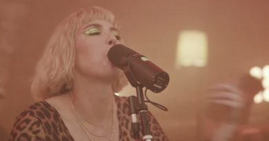 Grouplove - Sit Still