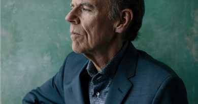 John Hiatt - The River Knows Your Name