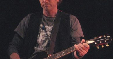 John Hiatt - The Wreck Of The Barbie Ferrari