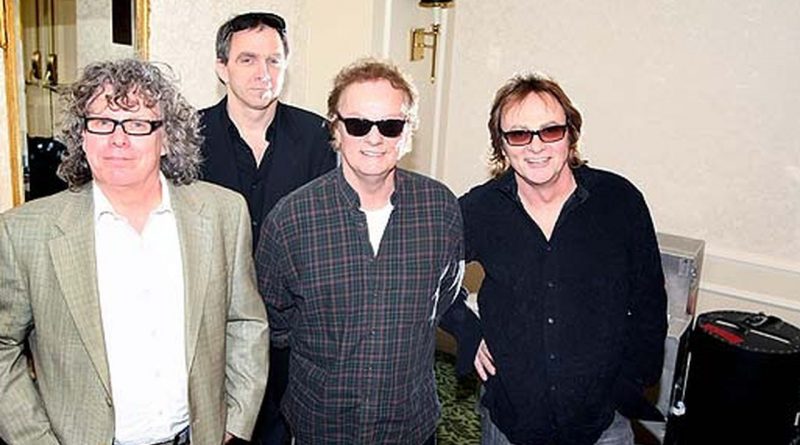 April Wine - Rock n' Roll Woman
