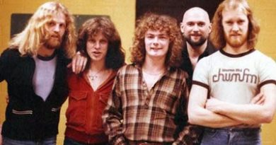 April Wine - Drop Your Guns