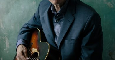 John Hiatt - Same Old Man