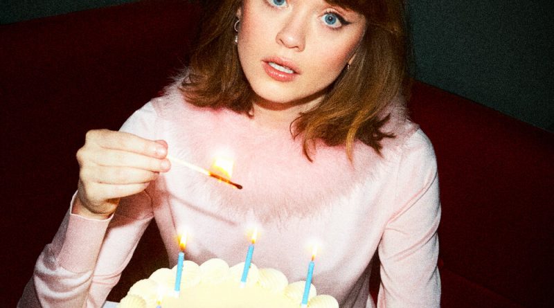 Maisie Peters - Psycho