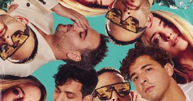 Reik, Rocco Hunt, Ana Mena - A Un Paso De La Luna