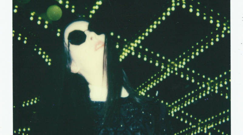 Allie X - Too Much to Dream