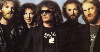 April Wine - Tellin' Me Lies