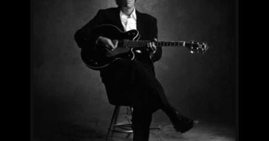John Hiatt - Pirate Radio
