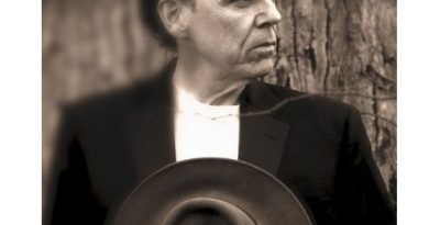 John Hiatt - Is Anybody There?