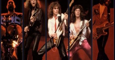 April Wine - Better Slow Down