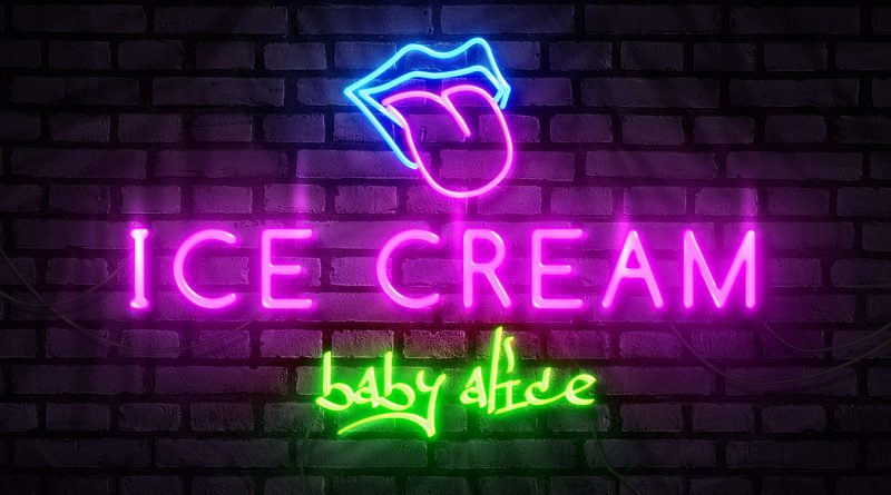 Baby Alice - ICE CREAM