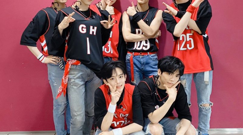 VERIVERY - Love Line