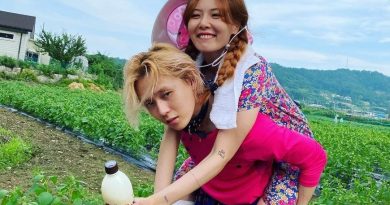 HyunA, DAWN - Party, Feel, Love