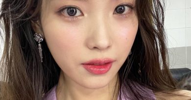 IU - Four Without Me