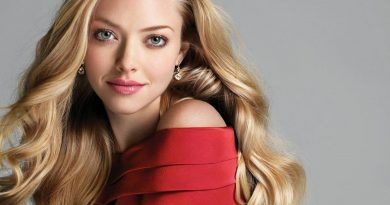 Dominic Cooper, Amanda Seyfried - Lay All Your Love On Me