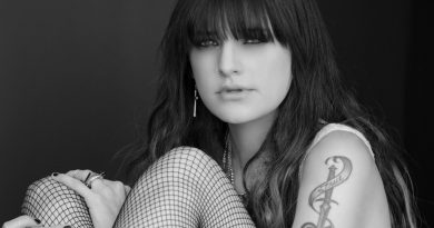 Juliet Simms - Wild Child