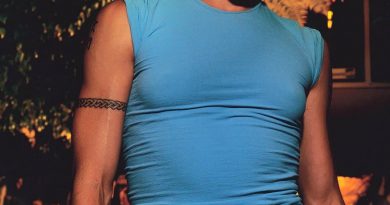 Melanie C, Lisa ''Left Eye'' Lopes - Never Be The Same Again