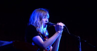 Alexandra Savior - Girlie