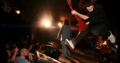 Adolescents - Ricochet Heart