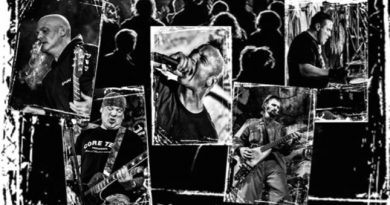 Discharge - Visions of War