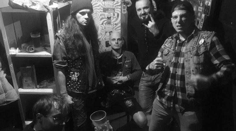 MORATORY - Infodemia