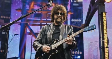 Electric Light Orchestra – Here Is the News