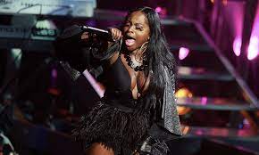 Foxy Brown, AZ - Too Real
