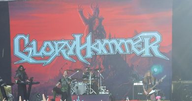 Gloryhammer - Goblin King of the Darkstorm Galaxy