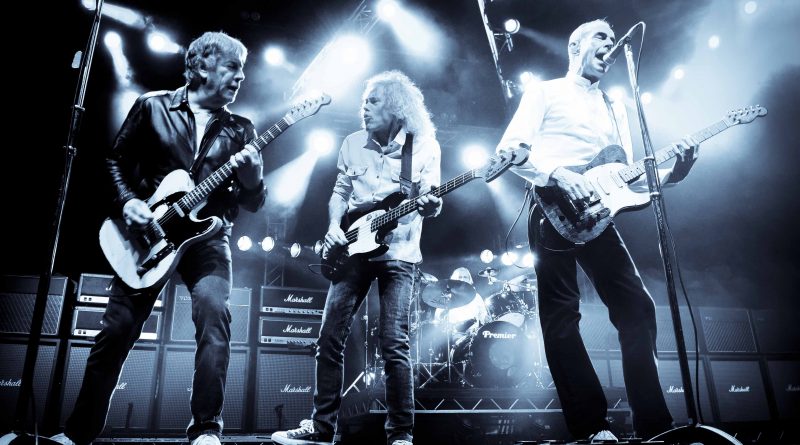 Status Quo - Stones