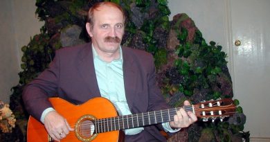 Александр Суханов - Среди миров, в мерцании светил