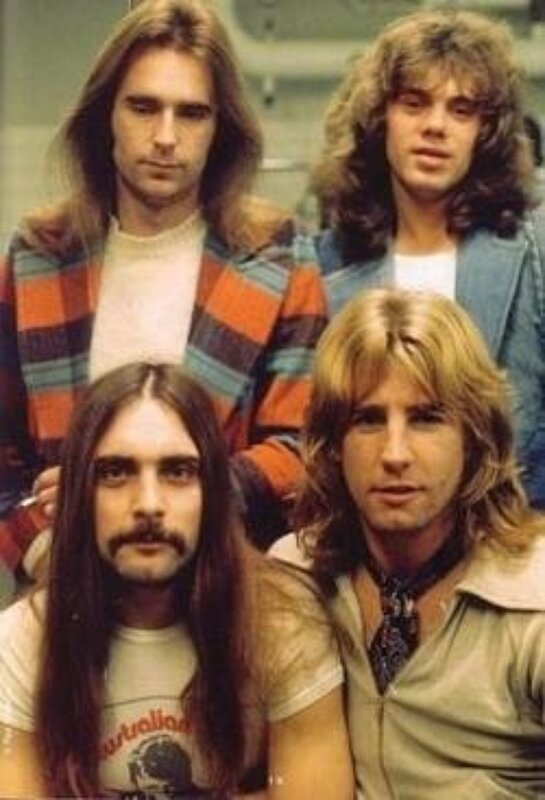 The Beach Boys, Status Quo - Fun, Fun, Fun