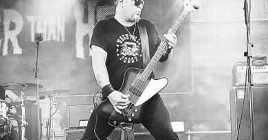 The Superjesus - Receive It