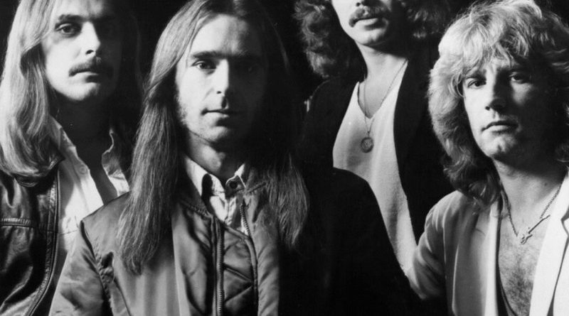 Status Quo - Hold You Back