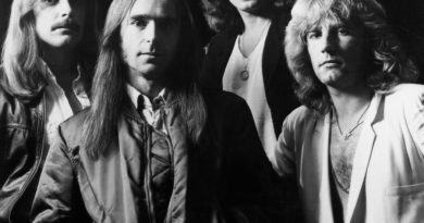 Status Quo - Rockin' All Over The World