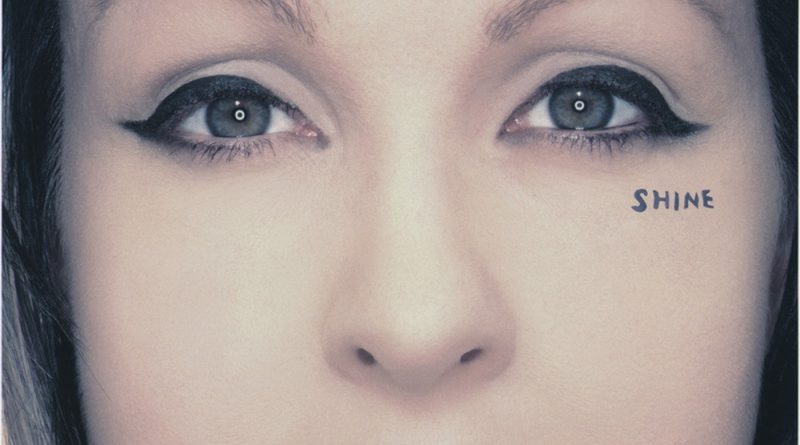Cyndi Lauper - Water's Edge