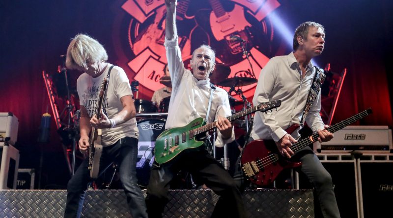 Status Quo - Sherri, Don't Fail Me Now!