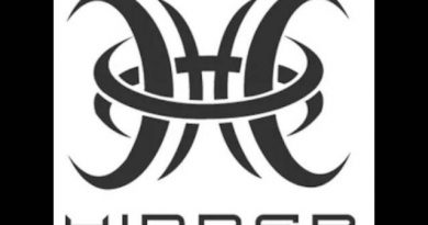 Hinder - Room 21