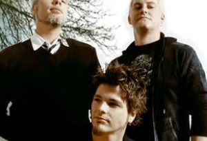 Crossfade - Dead Skin