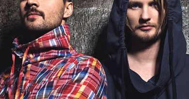 Röyksopp ‎– Dead To The World