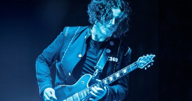 Jack White - Taking Me Back