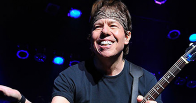 George Thorogood - Run Myself Out Of Town